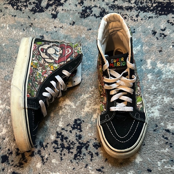 Vans Mario nintendo size 6.5 - Picture 1 of 10